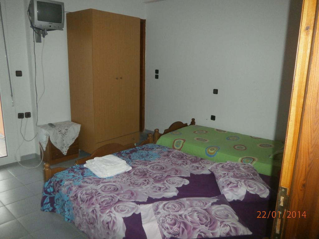 Ioannis Avrades Apartments Agiakampos  Room photo