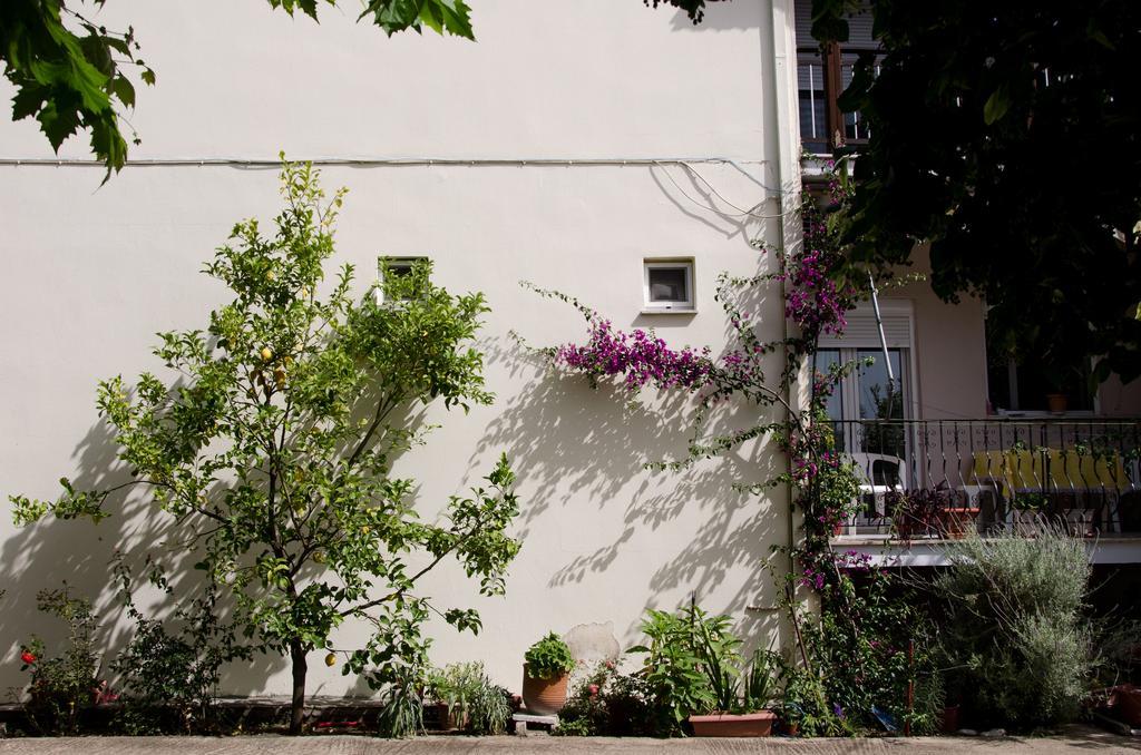 Ioannis Avrades Apartments Agiakampos  Exterior photo